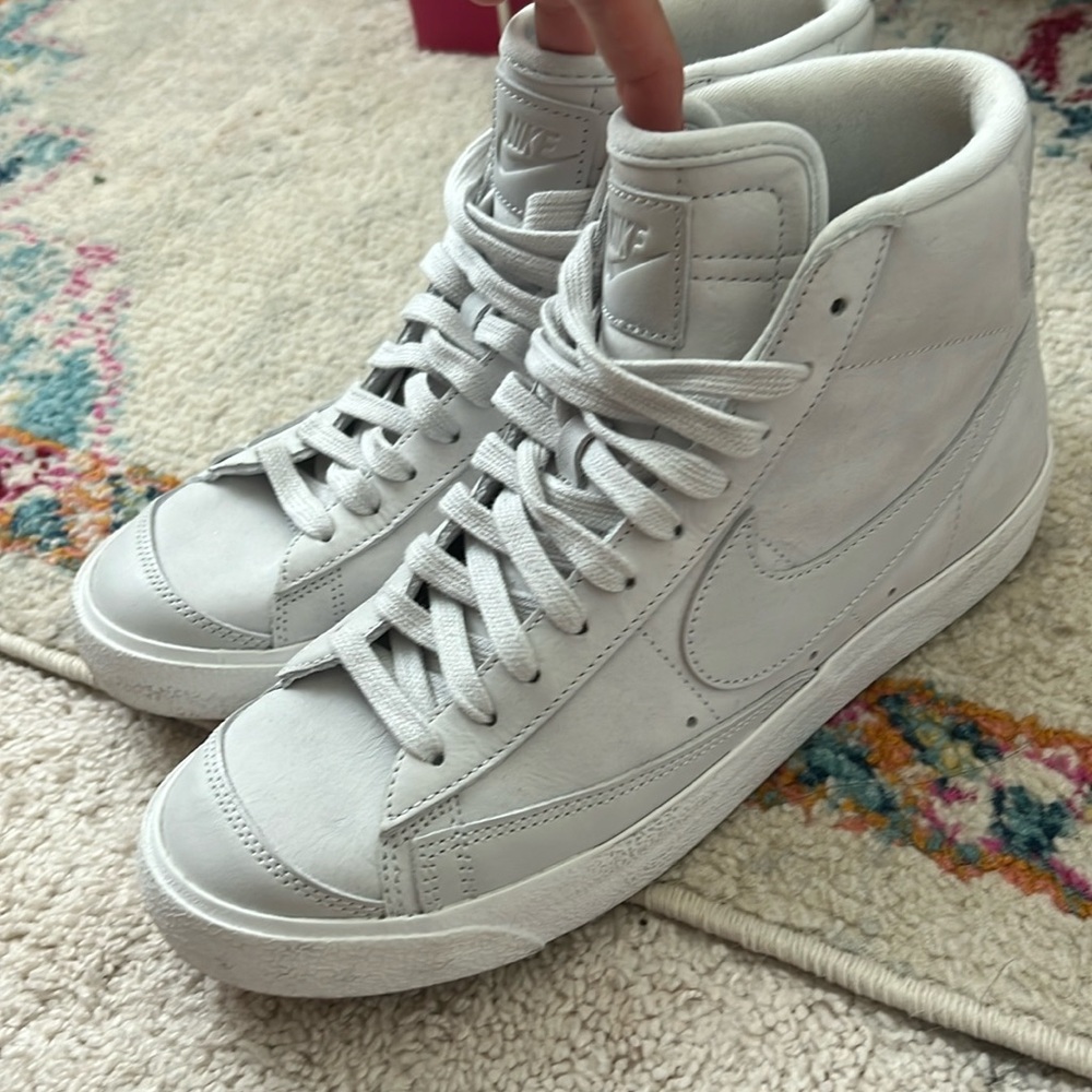 Nike women’s high top blazers